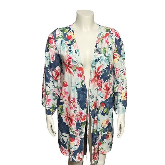 Plum Pretty Sugar Other - Plum Pretty Sugar Floral Open Front Robe Size Small/Medium